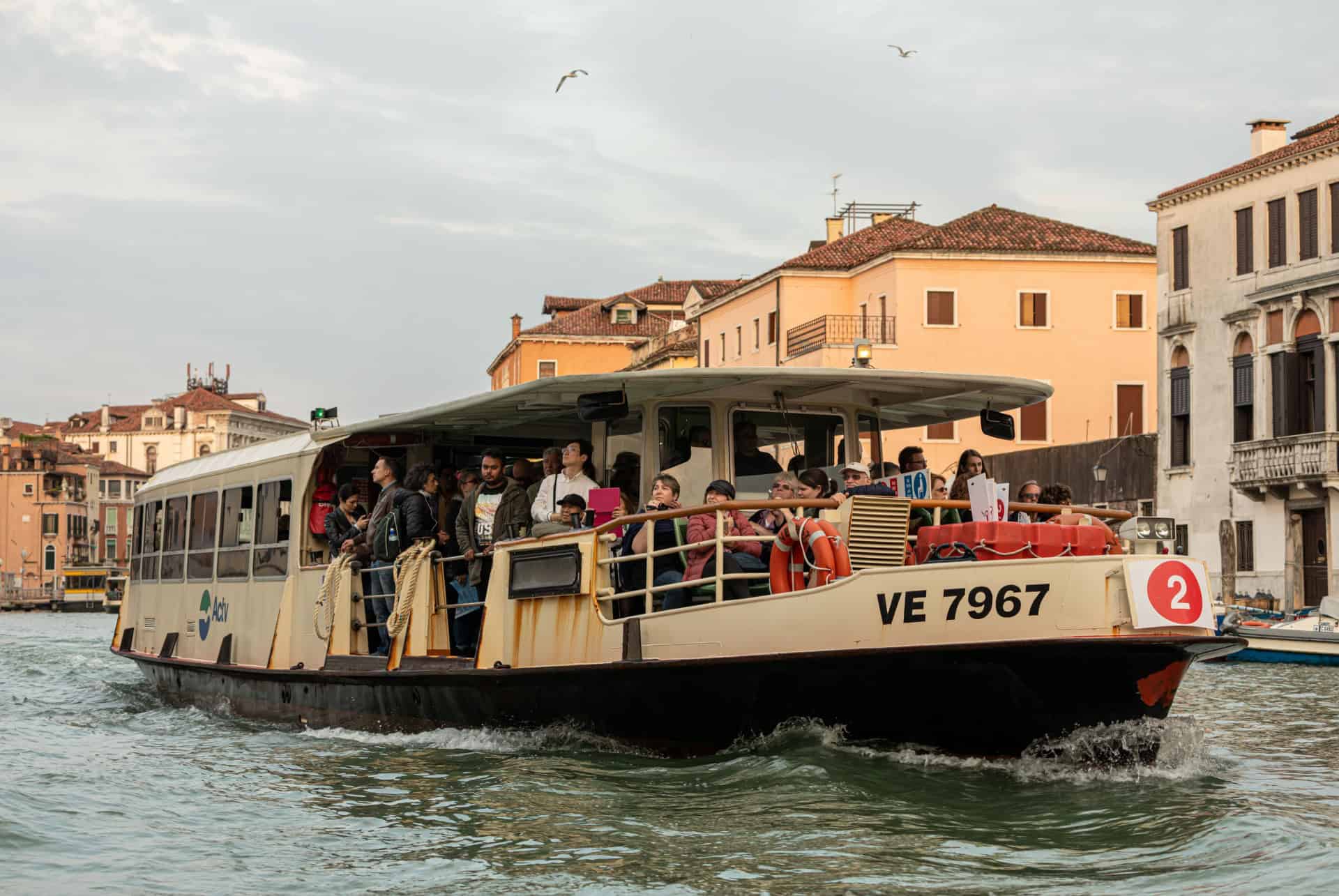 vaporetto grand canal