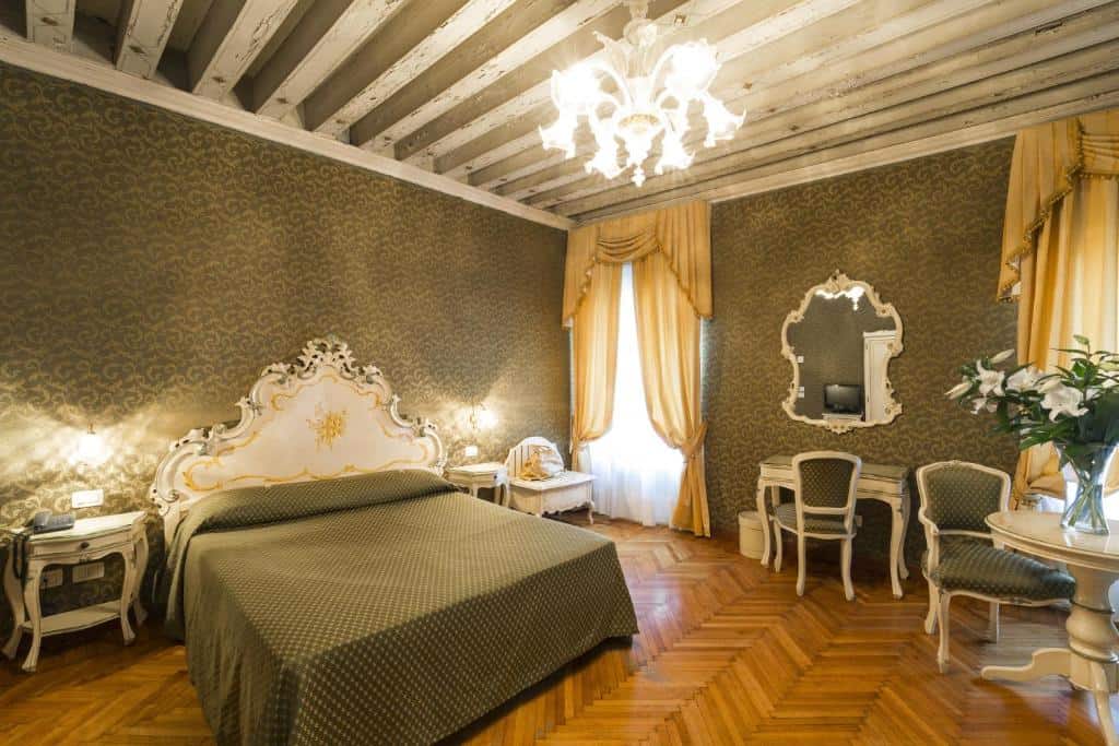 palazzo guardi