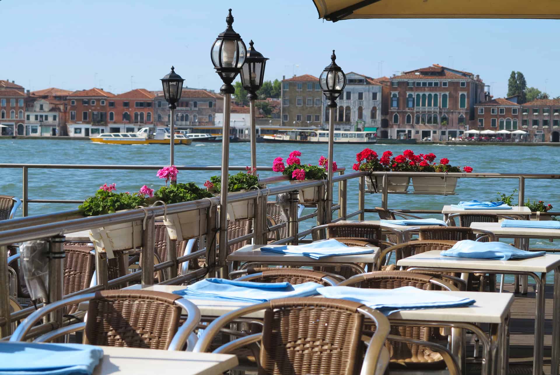quartier dorsoduro a venise restaurant