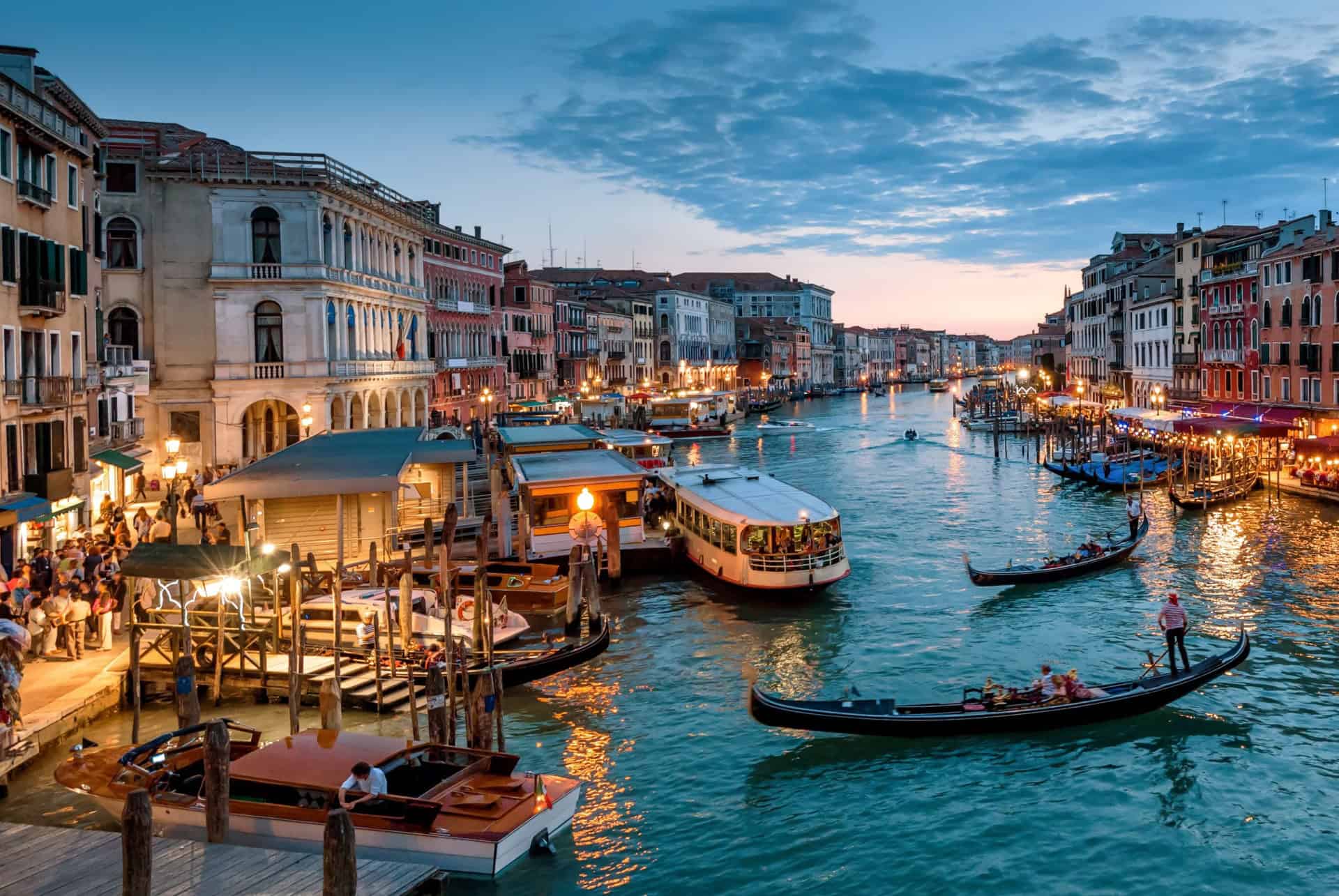 visiter venise en hiver vue panoramique de la ville en soiree