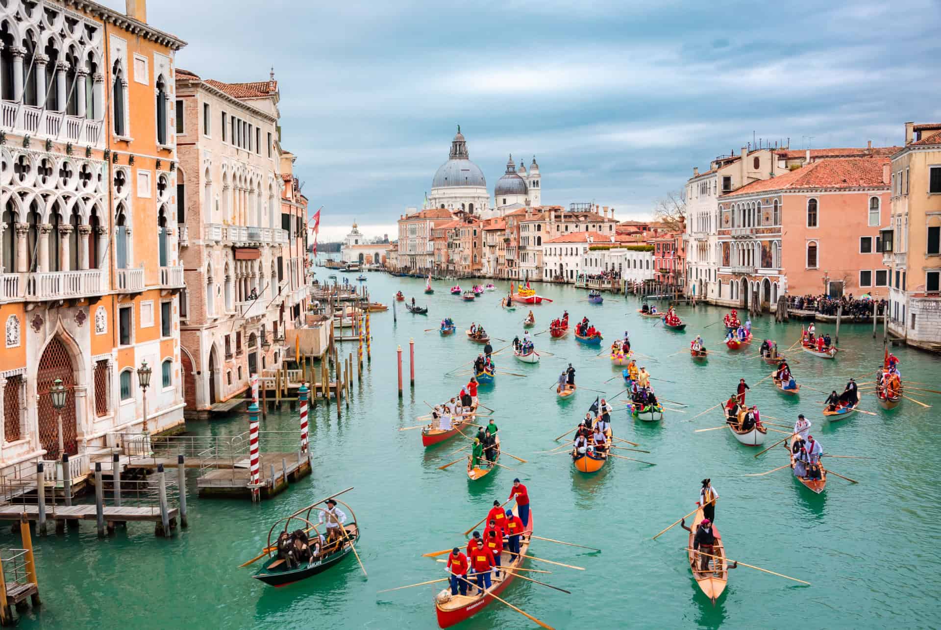 bateau carnaval de venise