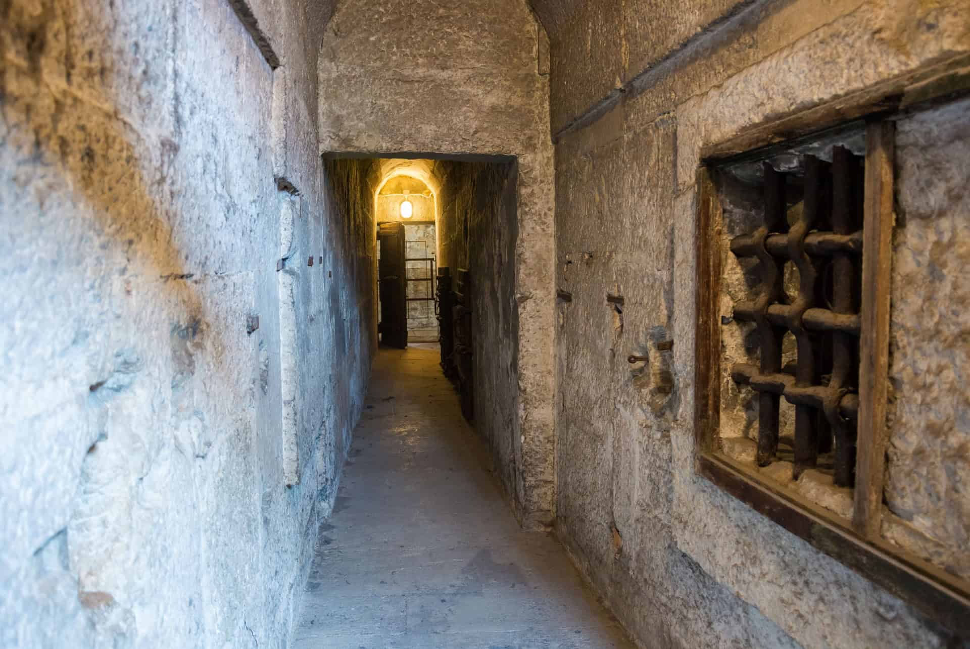 halloween a venise prison