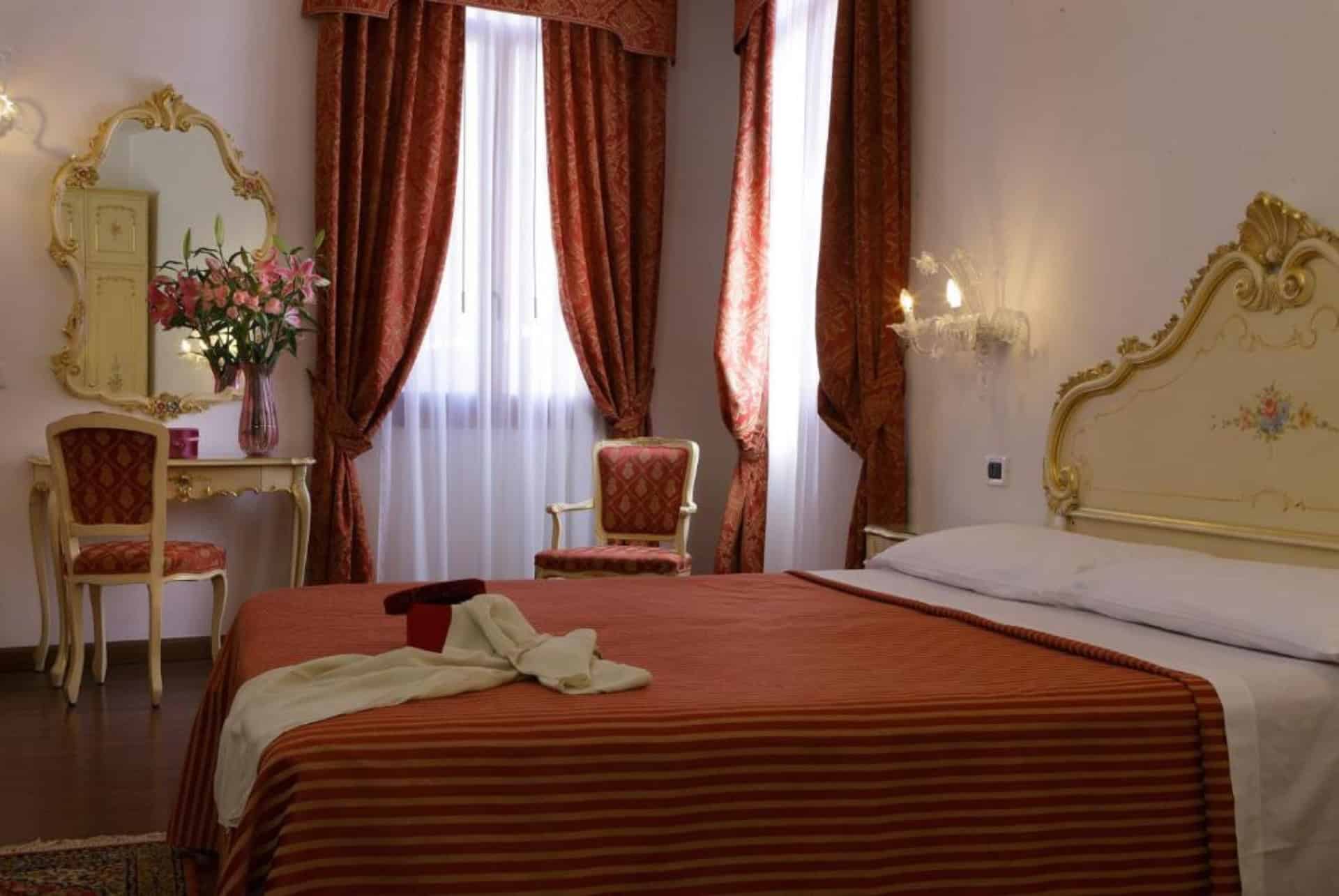 quartier du castello hotel la residenza