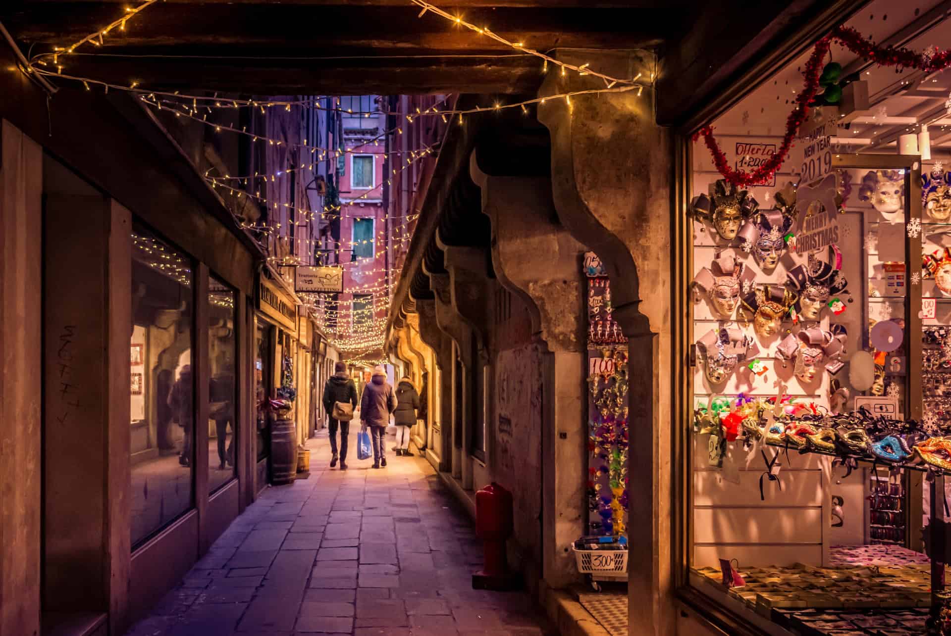 marches de noel a venise ruelles