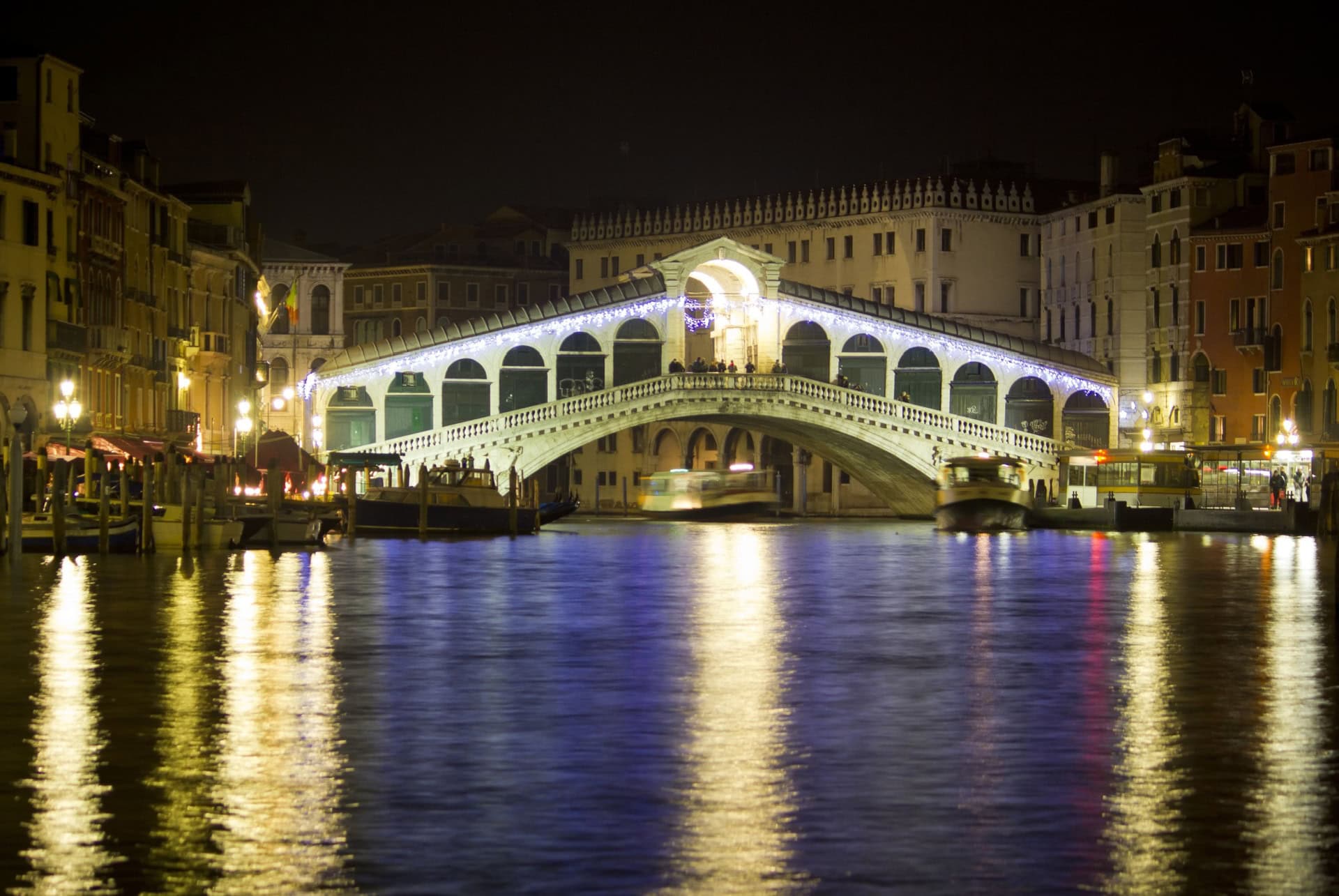pont du rialto venise noel