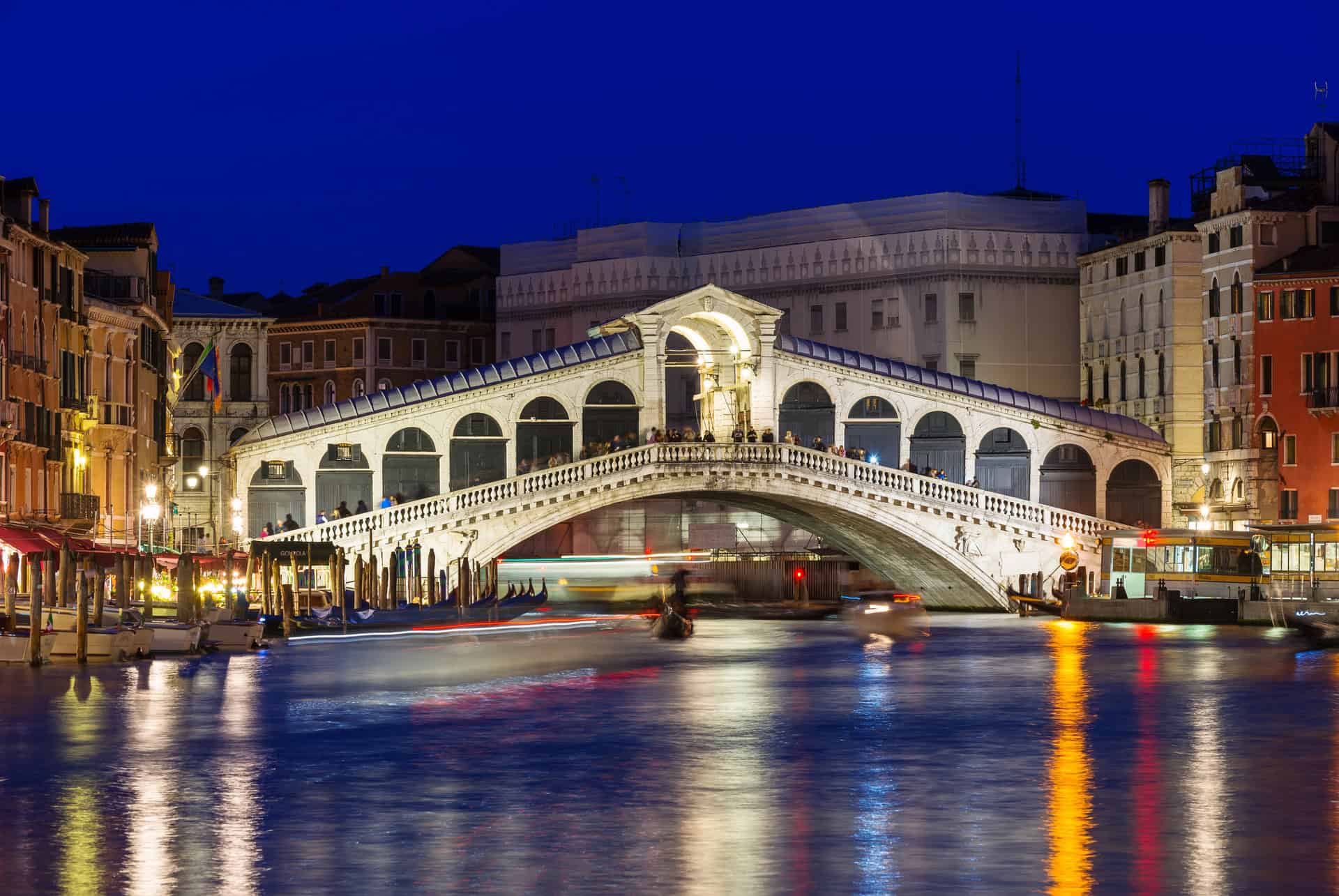 pont du rialto nuit