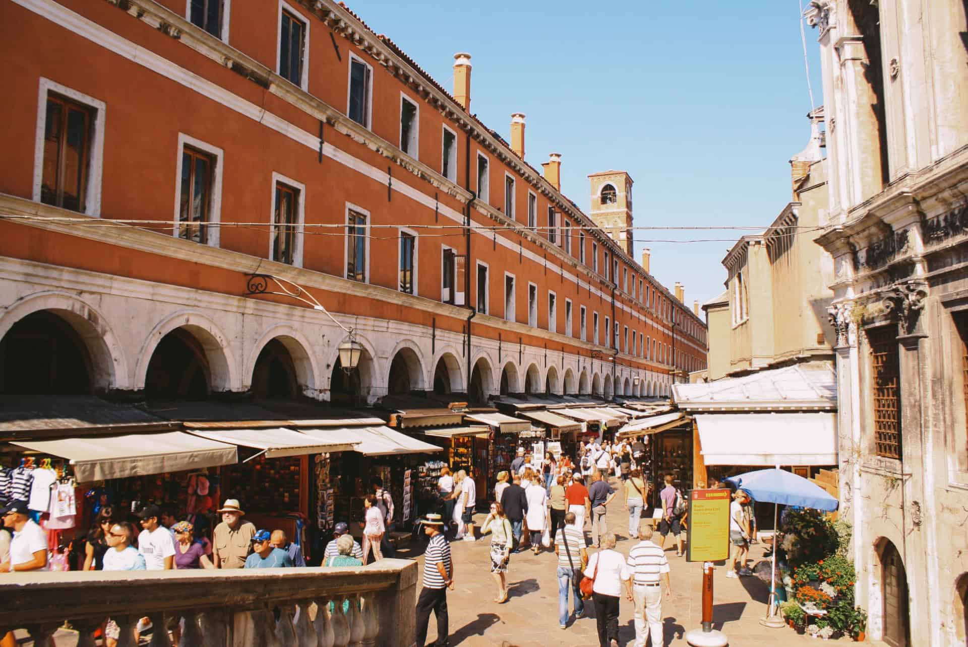 ruelles rialto