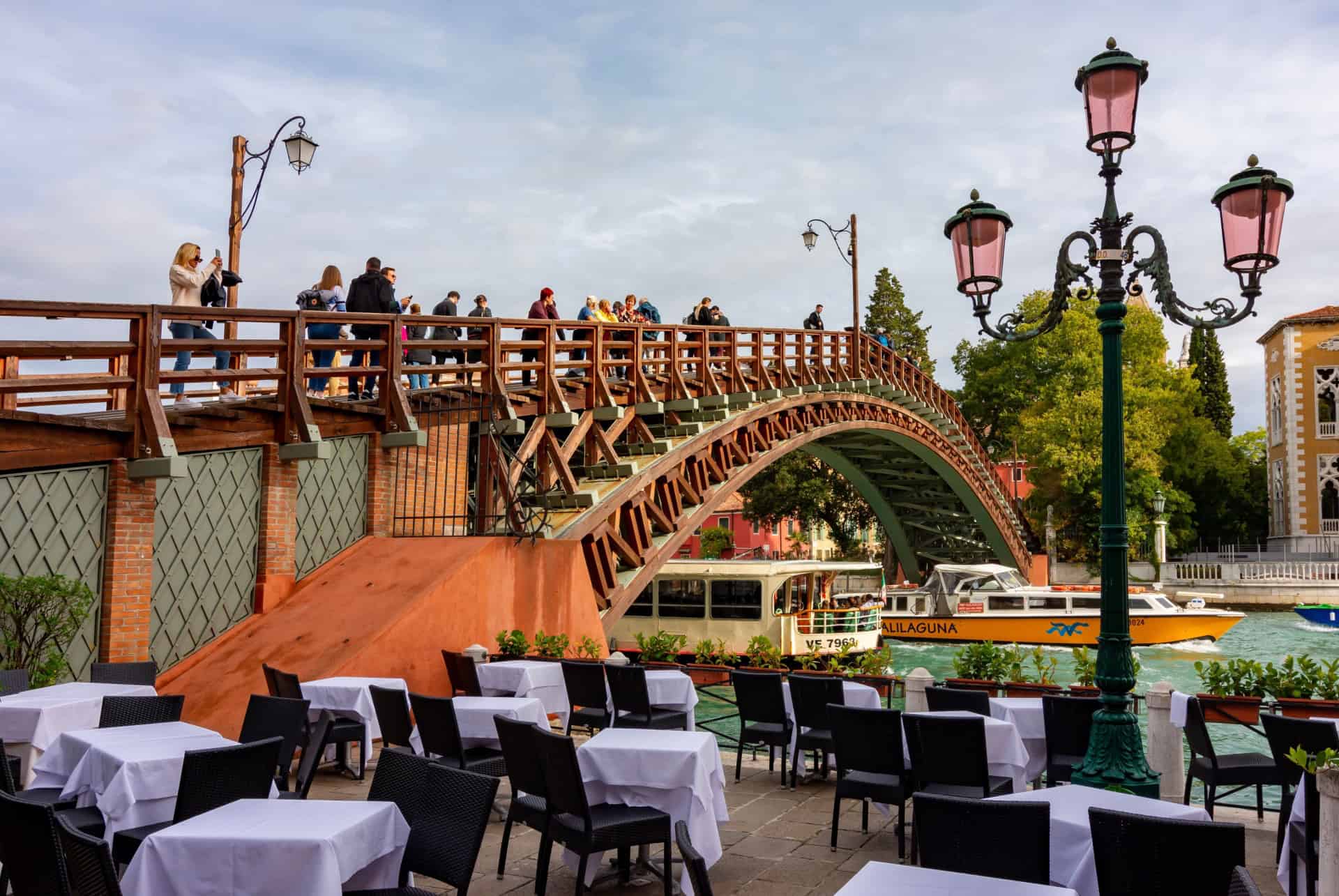 plus beaux ponts de venise pont de academie