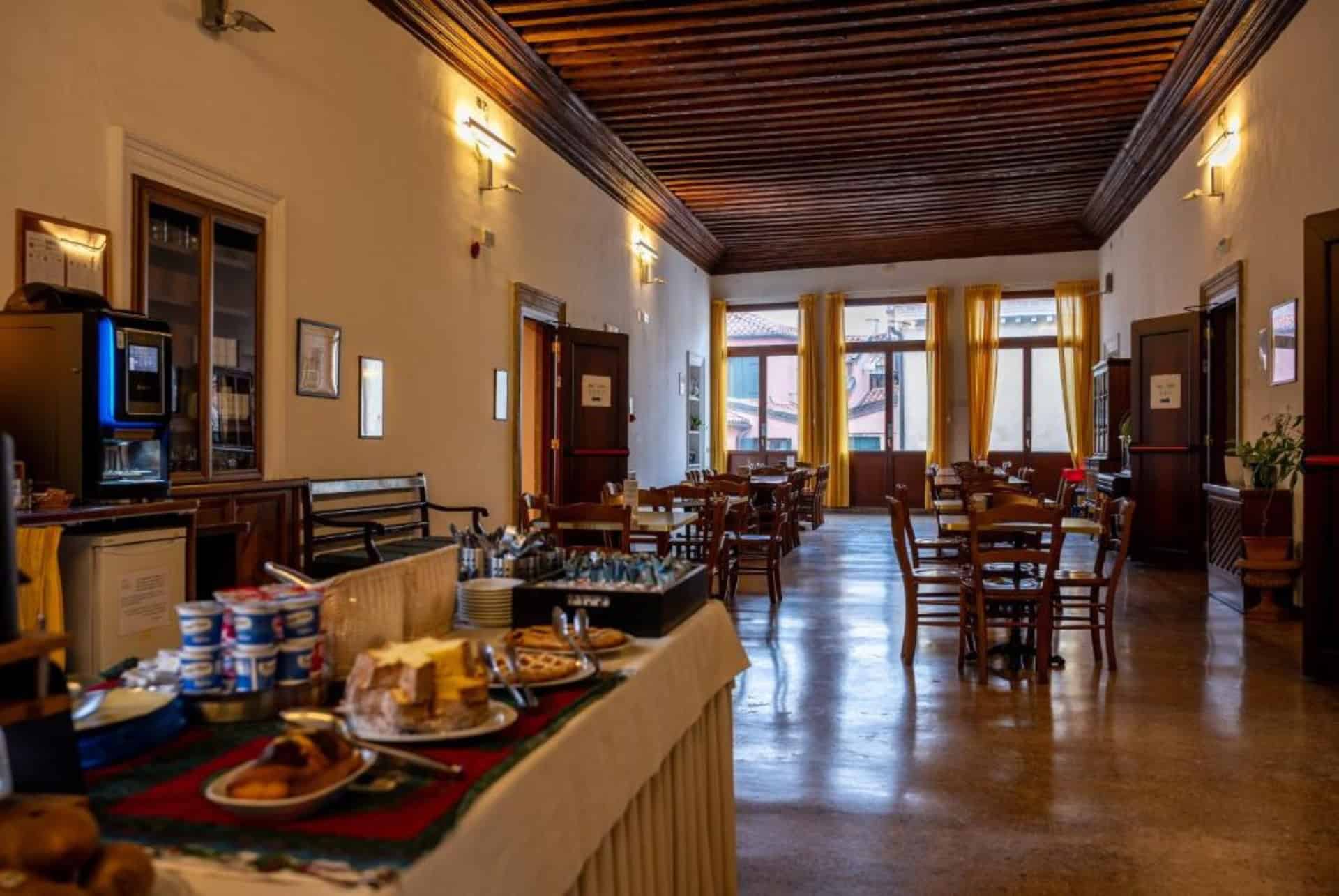 foresteria valdese venezia salle a manger