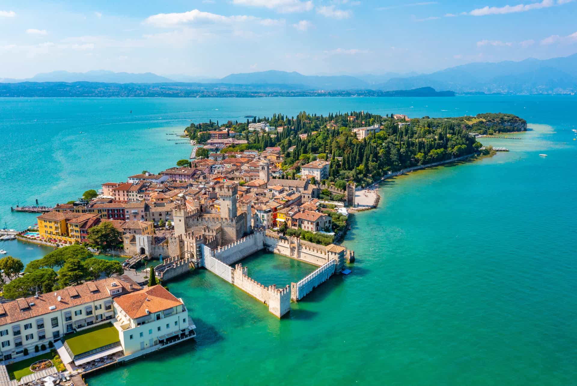 lac de garde sirmione