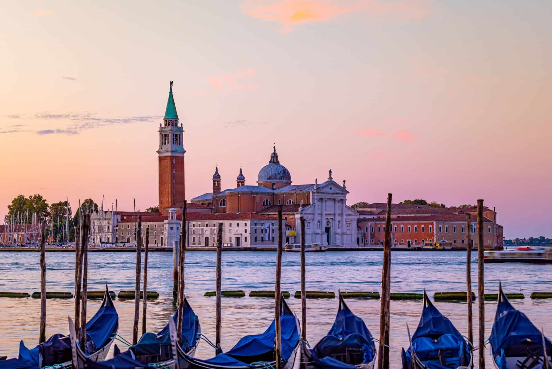 vue place saint marc vue place saint marc