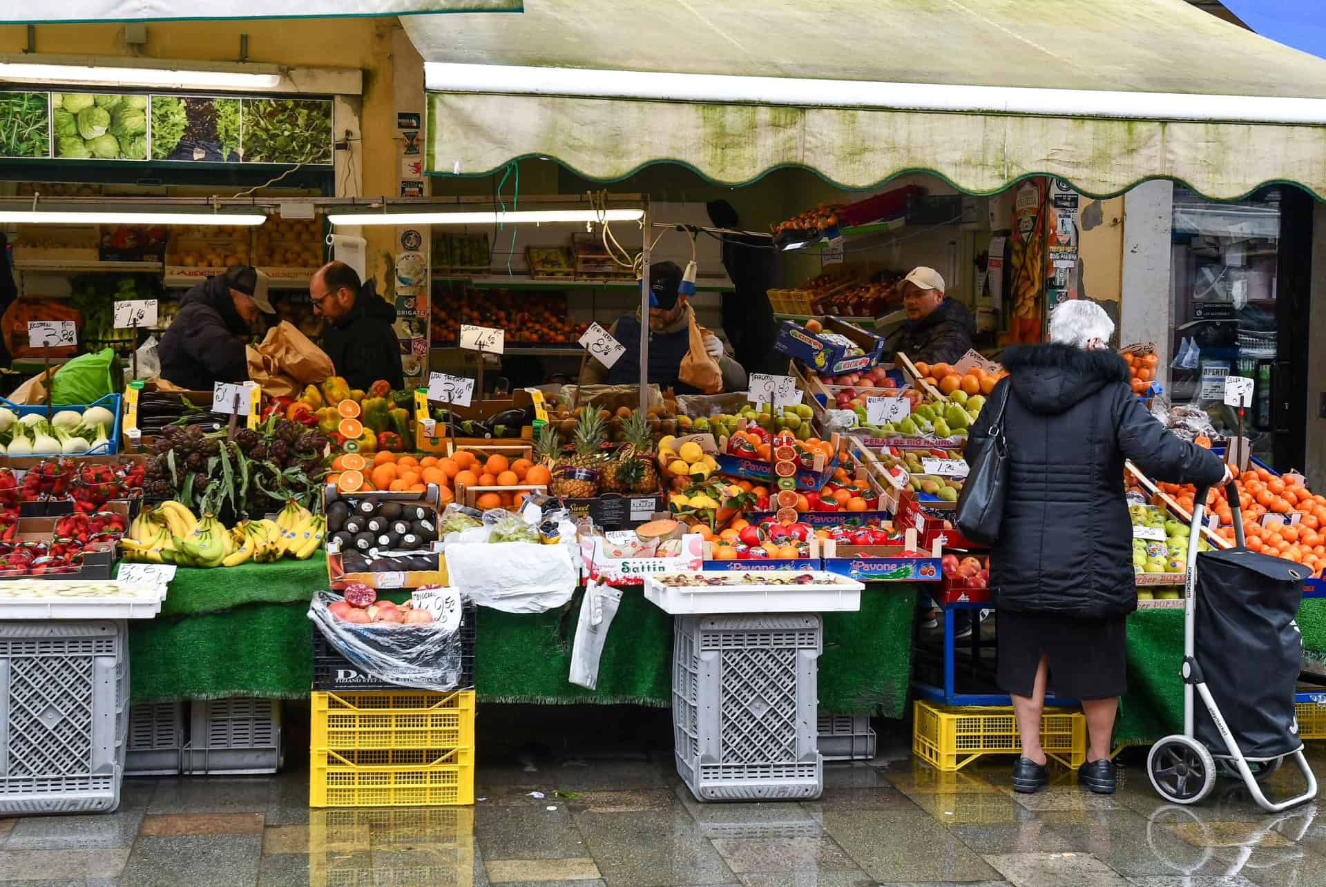 marches via garibaldi